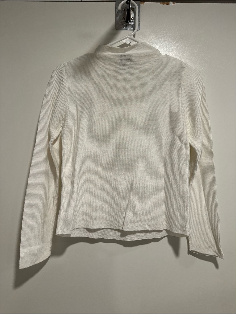 Eileen Fisher Sz: M Petite White Woven Italian Yarn 3/4 Sleeve Mock Neck Top. - Picture 2 of 11
